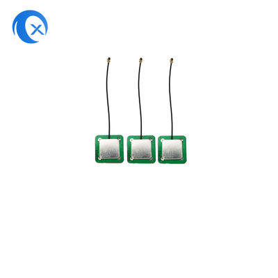 U.FLのコネクターが付いている埋め込まれた陶磁器の活動的なGPSの運行アンテナ22dBi