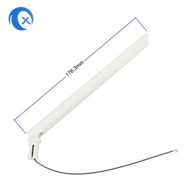 飛行鉛が付いている刃の形2.4G Omni WiFiのアンテナ5dBi